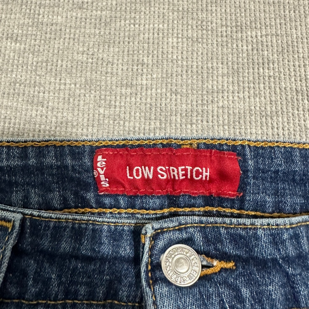 Levi's 519 Low Flare Jeans 13 JR Womens 32x31 Medium Wash Distressed Raw Hem Y2K - Picture 9 of 16